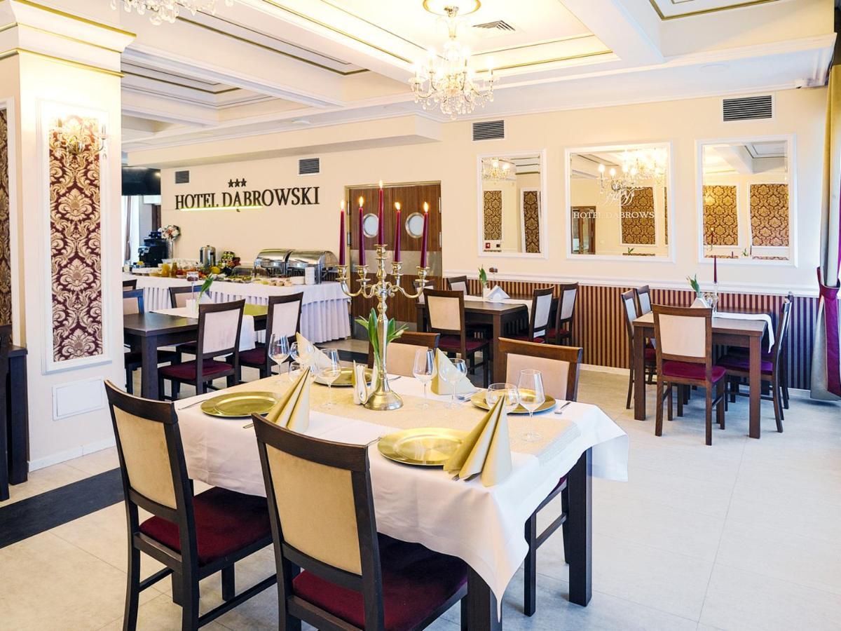Hotel Dabrowski 奥斯威辛 外观 照片