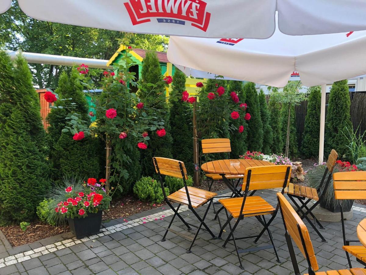 Hotel Dabrowski 奥斯威辛 外观 照片